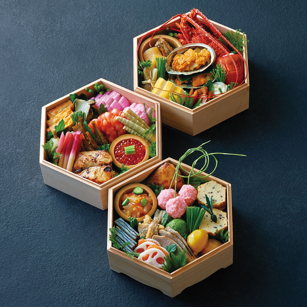 クリックで拡大表示 懐石 辻留 赤坂店 おせち亀甲三段重(3人前)